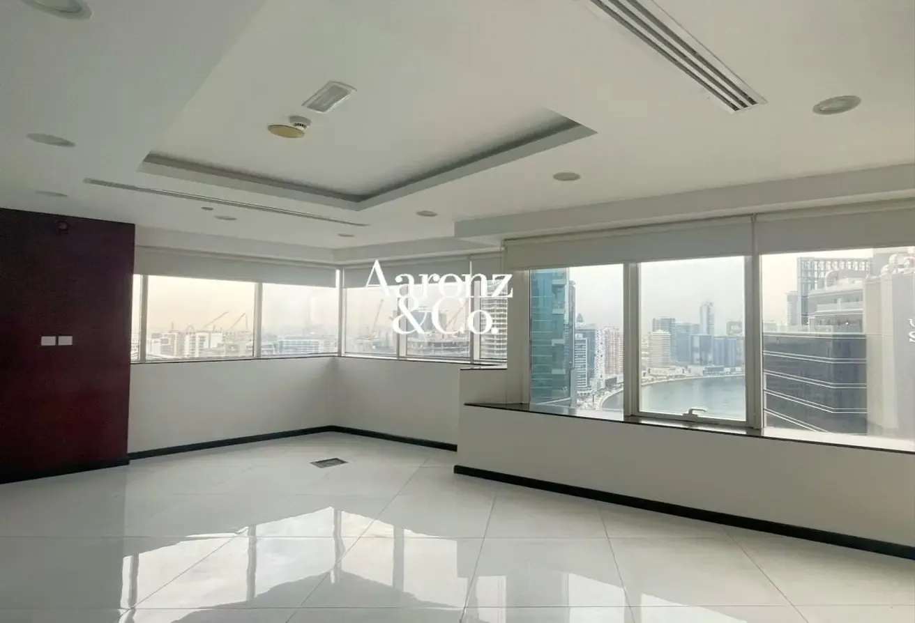 Unfurnished | Vacant Unit | Prime Location