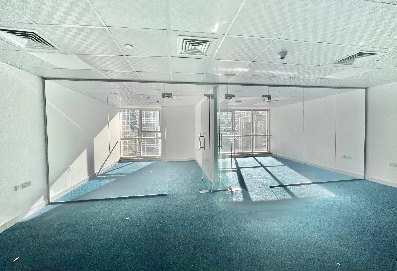 Fitted Office | Lake View | Vacant | Vastu JLT