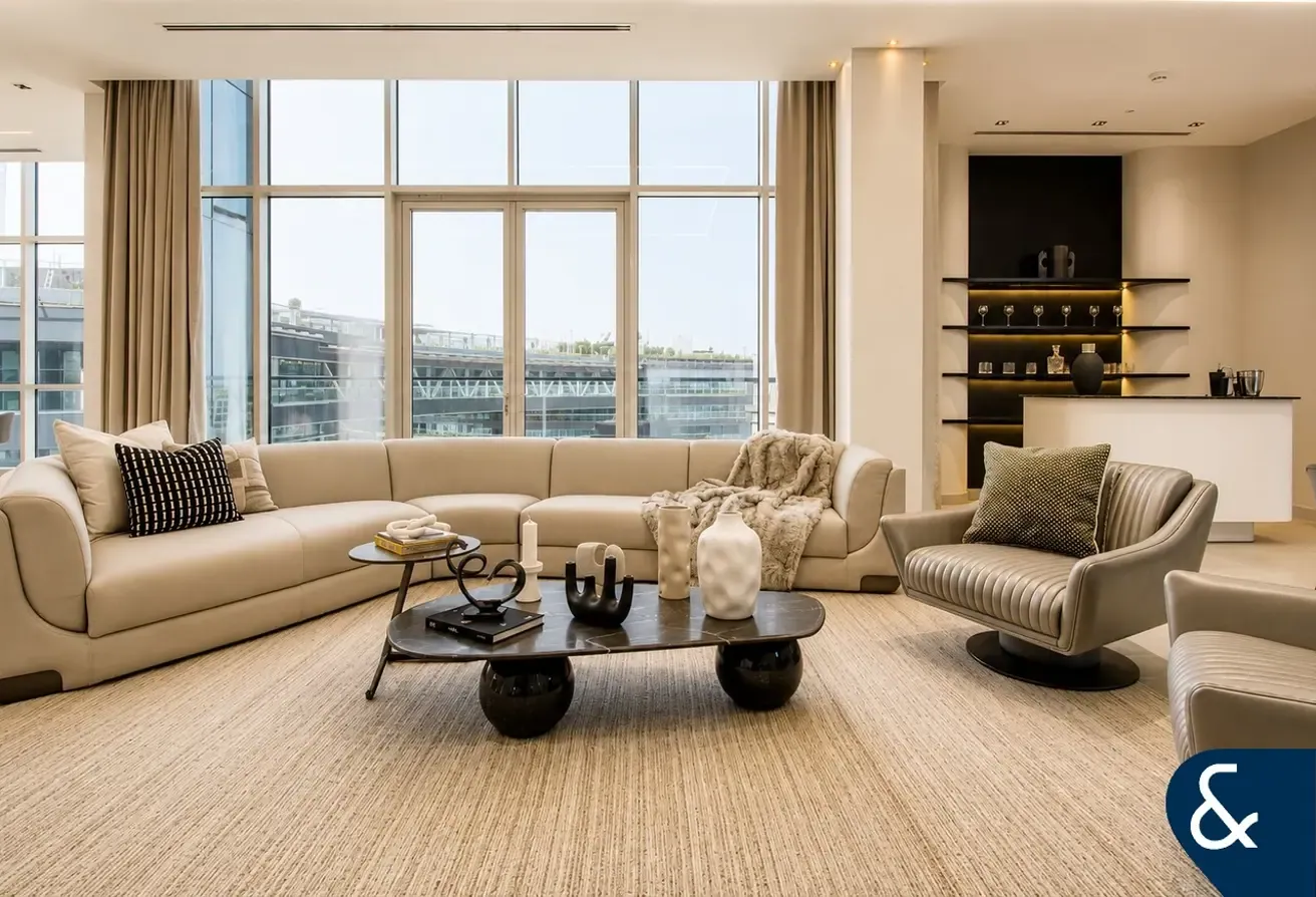 Luxury Penthouse | Vacant | Panoramic Views