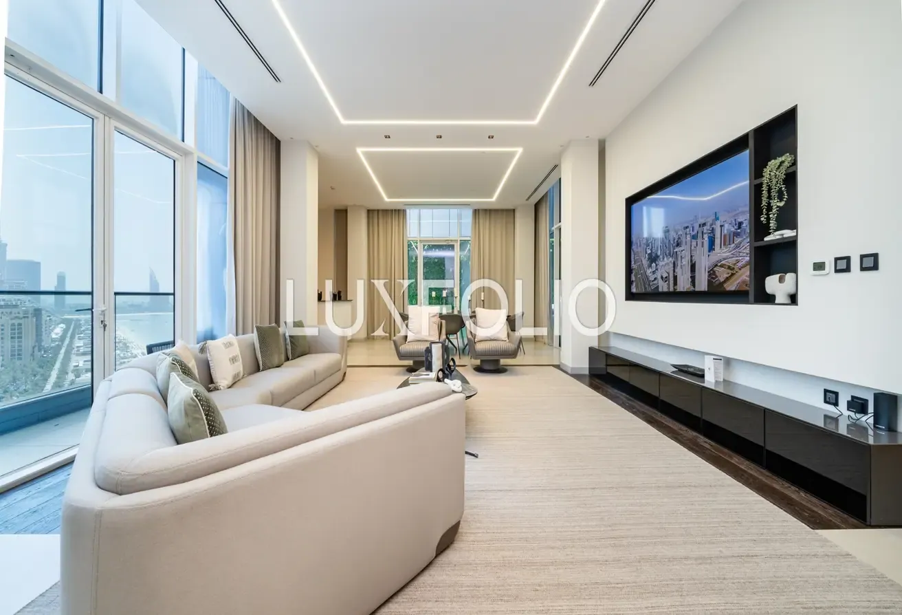 Penthouse | Fully Upgraded | VOT