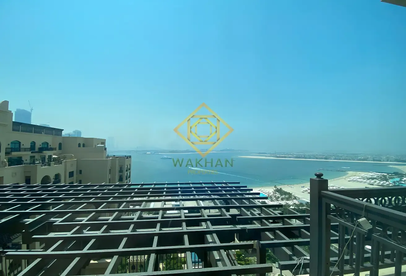 Sea View | Close to OP | Penthouse with Pool | Upgraded