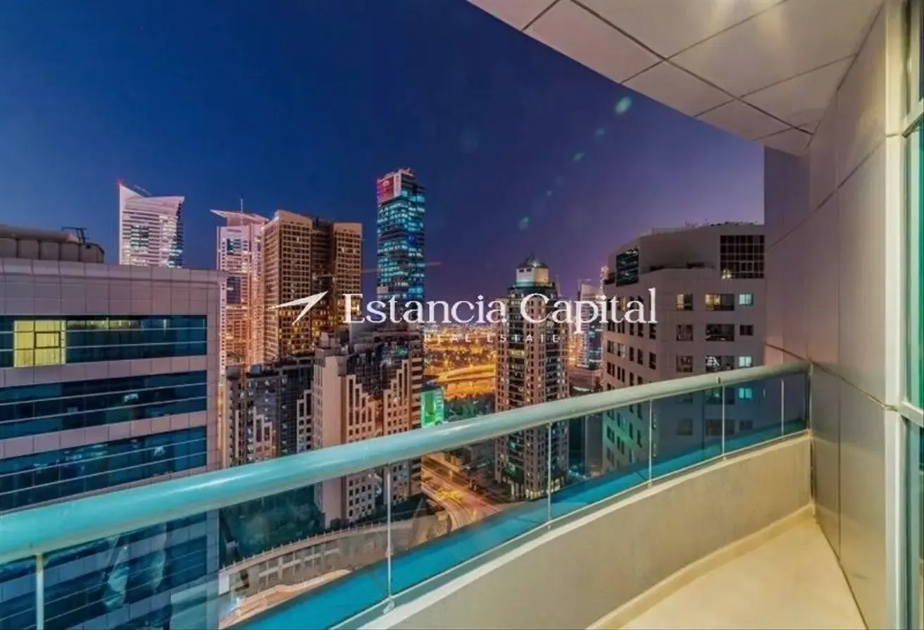 SPACIOUS HOTEL SUITE | PRIME LOCATION | NEAR METRO