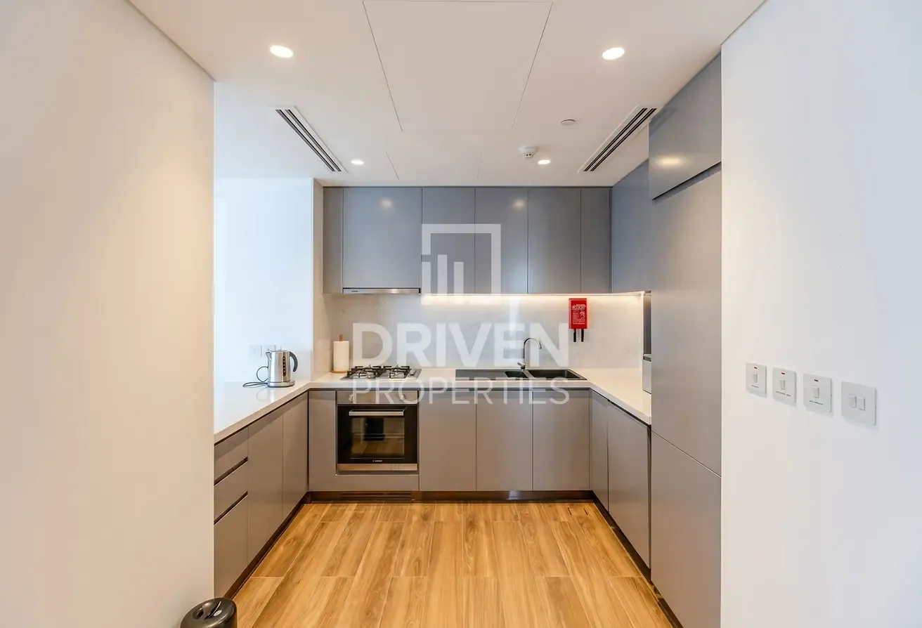 Rare Layout | High Floor | Premium 04 Series