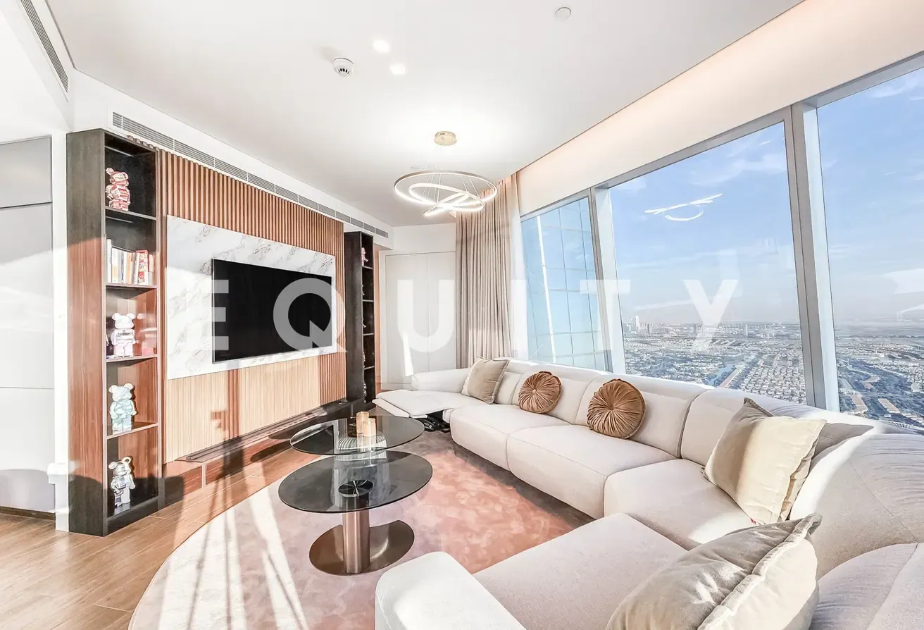 Upgraded | Uptown Tower Specialist | Vacant Soon