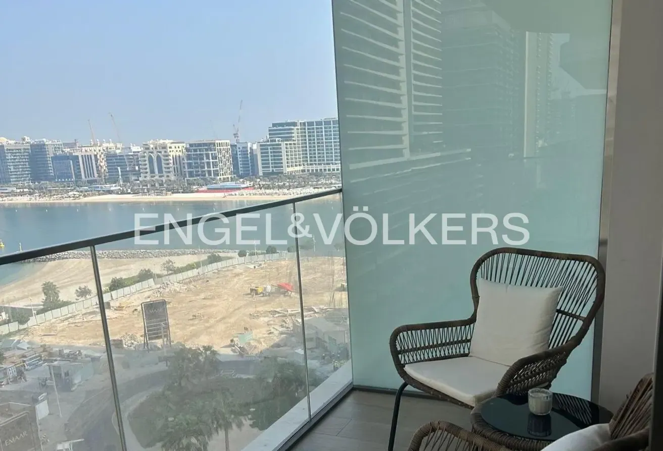 Palm & Sea Views| Spacious 1BR| Beachfront Living