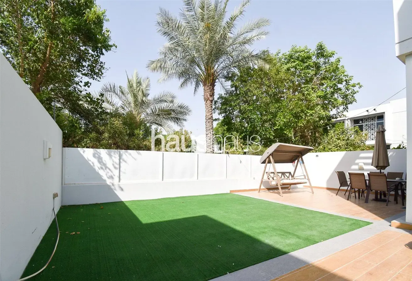 Upgraded 4BR | Park Backing | Vacant on Transfer