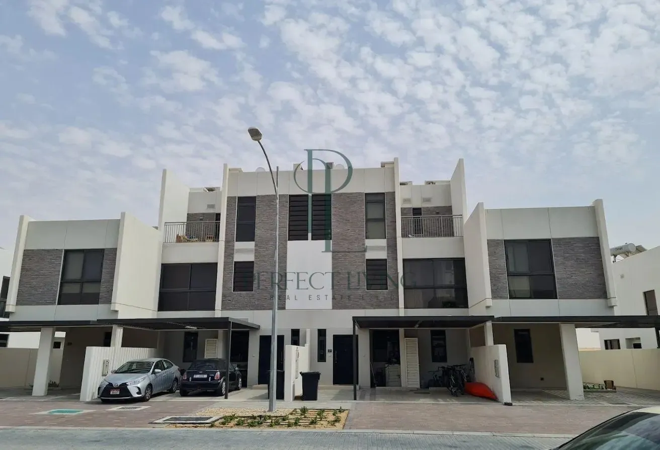 Original Price | Vacant on transfer | corner unit