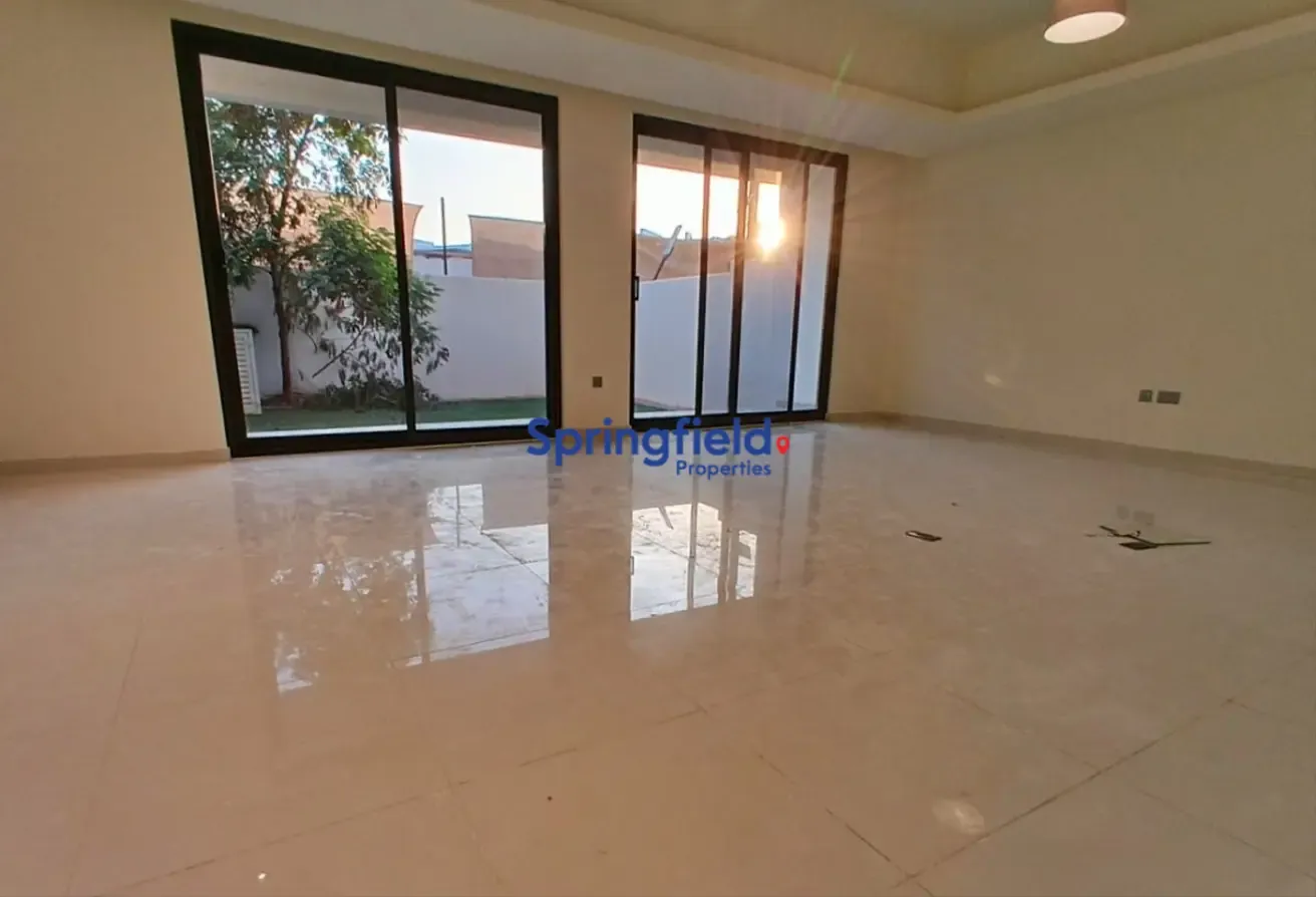 4 bedroom townhouse | Maid's Room | Biggest Layout