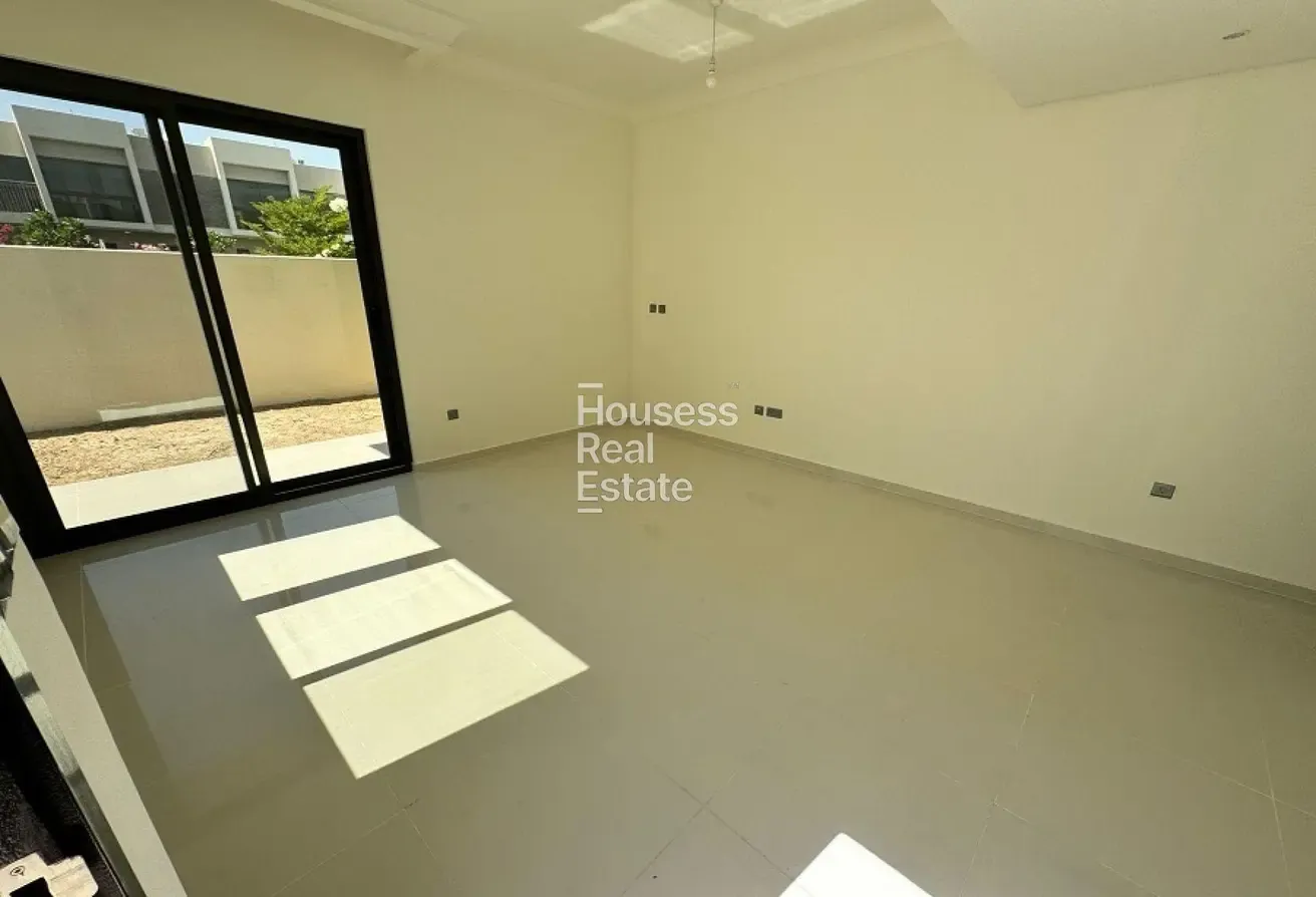 3 BR+M | HIGH ROI | MID-CORNER | EXCLUSIVE