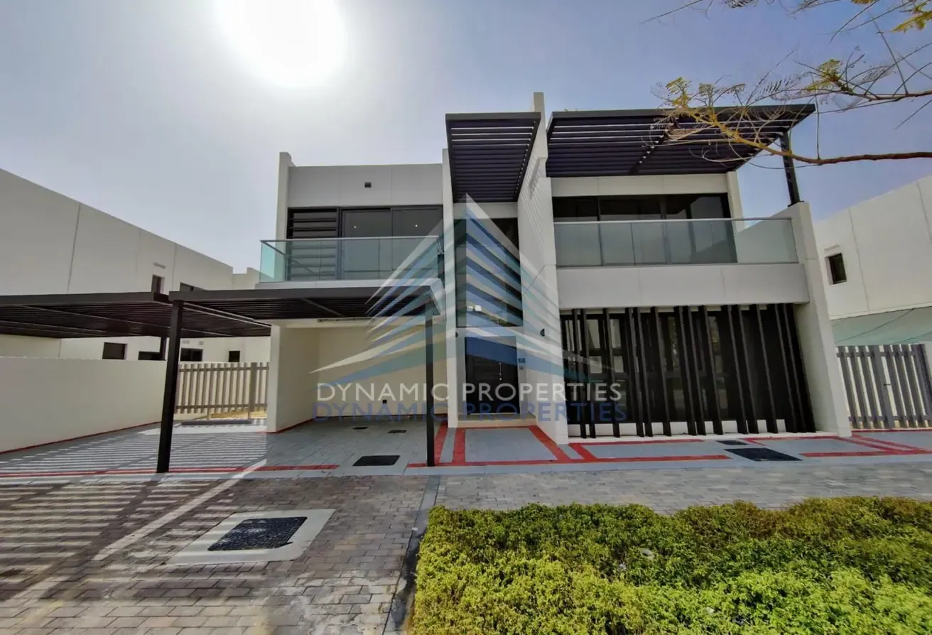 EXCLUSIVE | Single Row Villa | Good Price