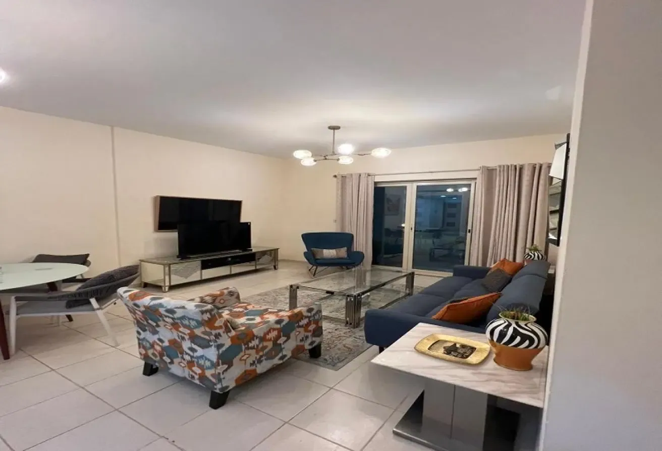 Fully Furnished | 2 Bedroom | Well Maintained