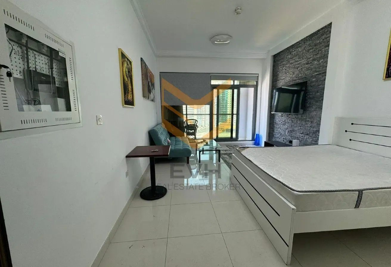 Canal View | Furnished | just in 960k