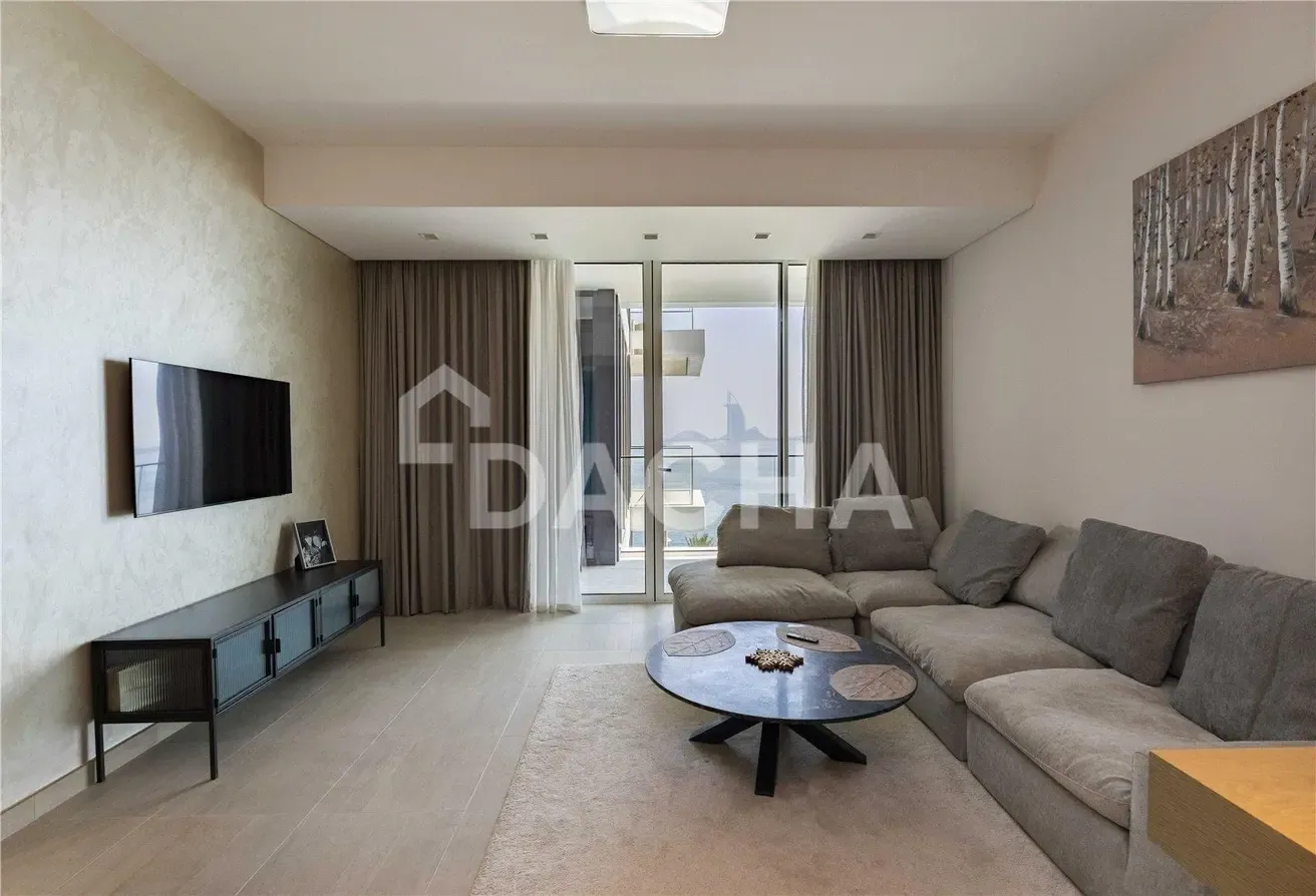 Sea View | Best Price | Vacant Unit