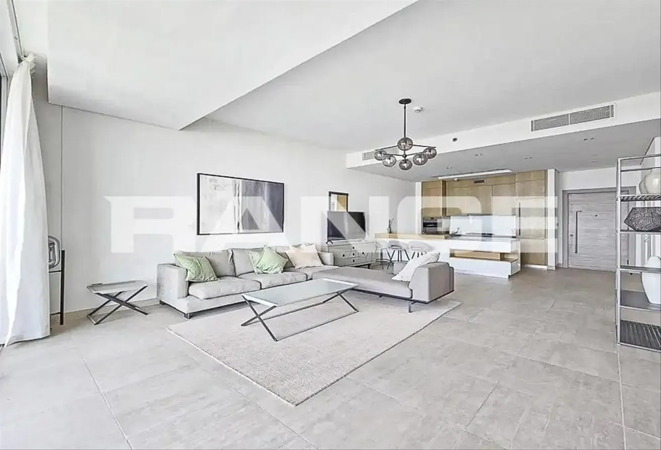 Seaview | Elegant 1BR | Fully Furnished