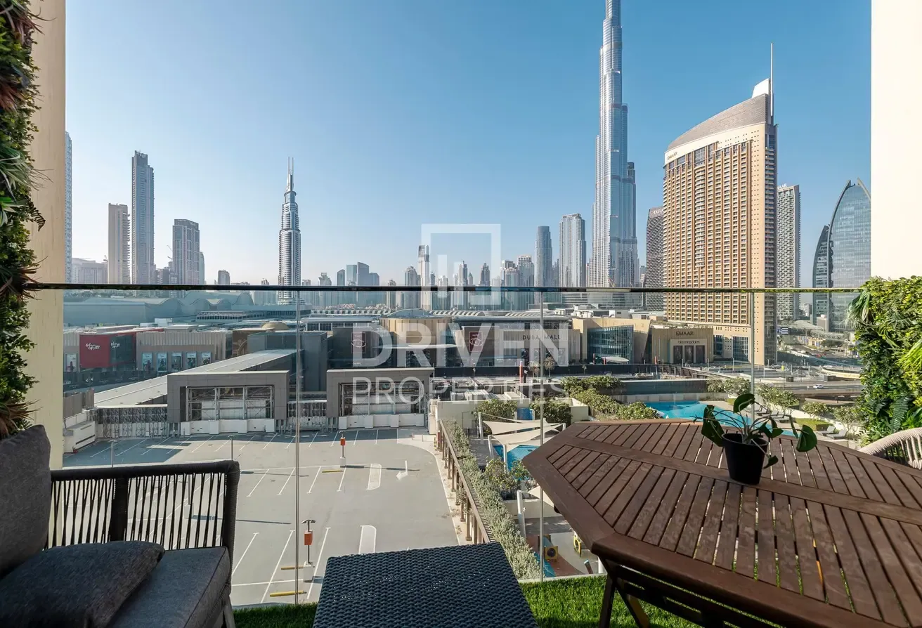 Burj Khalifa View | Furnished | Modern Unit