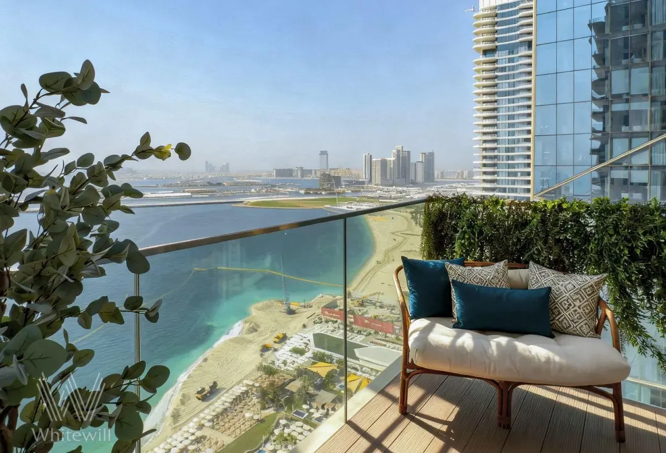 Seafront Living | Fully Upgraded