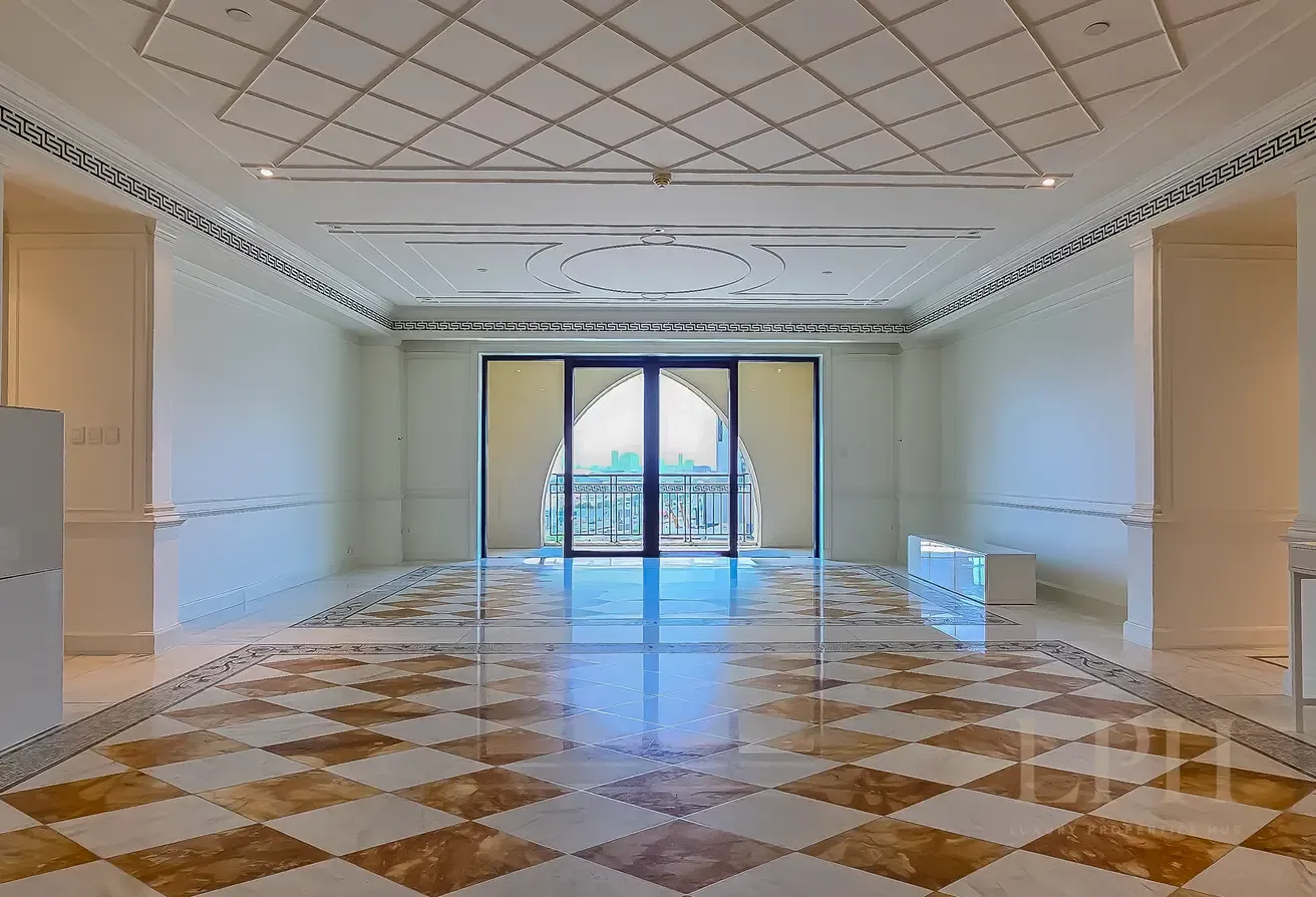 Vacant | High Floor | Originally Kept