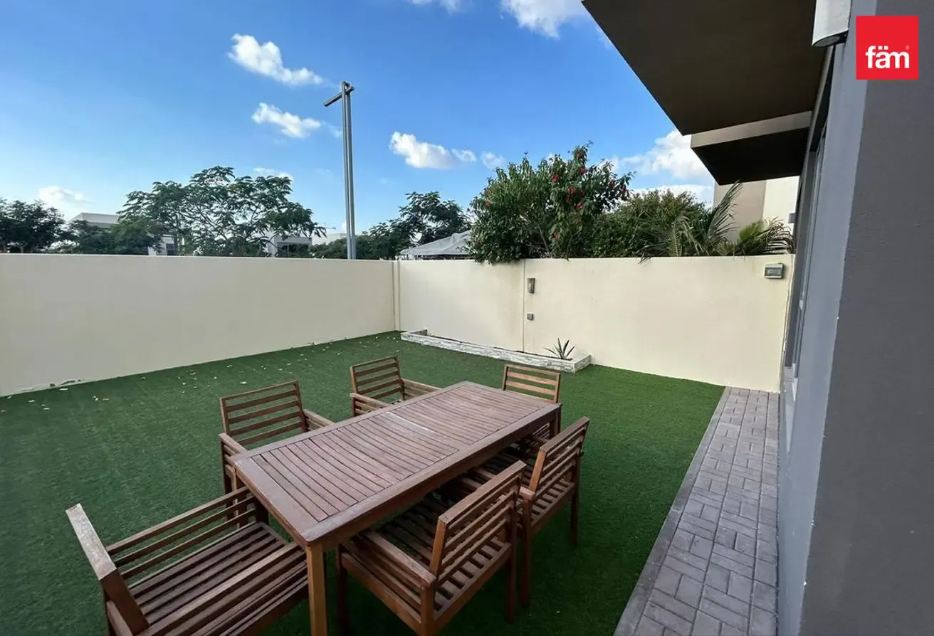 Single Row | Spacious | 3br+Maids