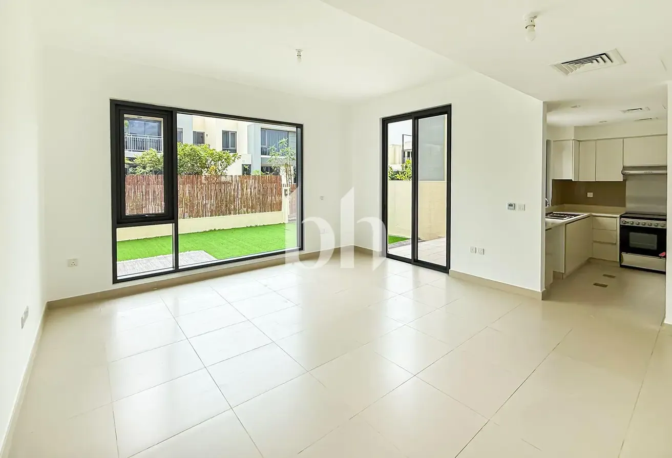 Modern Living | Unfurnished | 3 Bedrooms