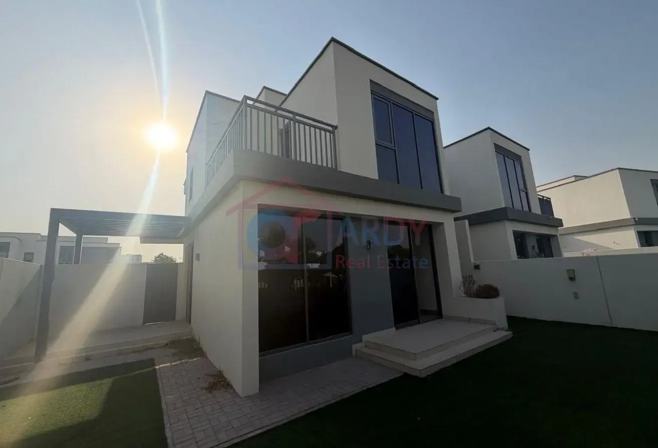 3BR+Maid+Study Villa for Rent in Dubai Hills