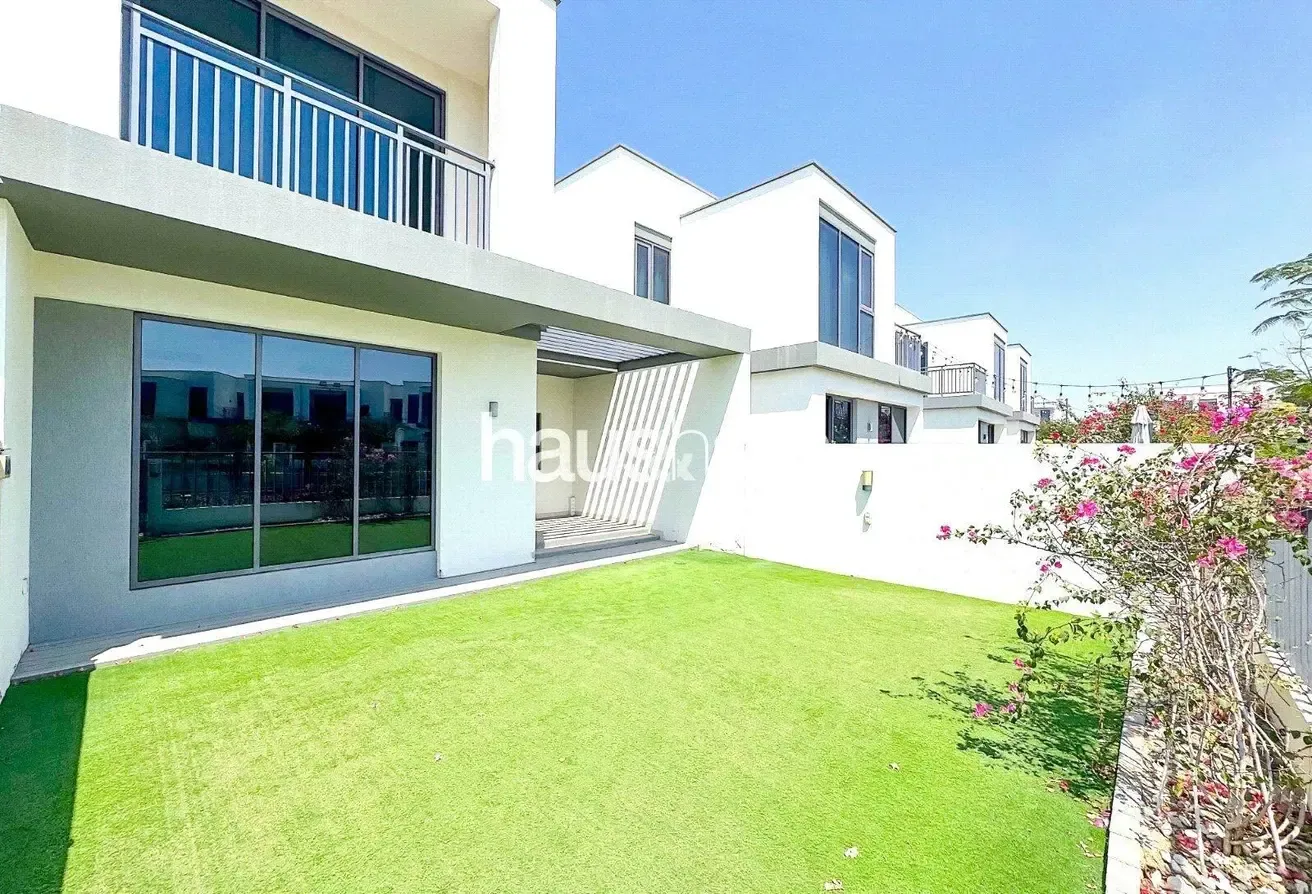 Vacant now | Maple 3 | Unfurnished