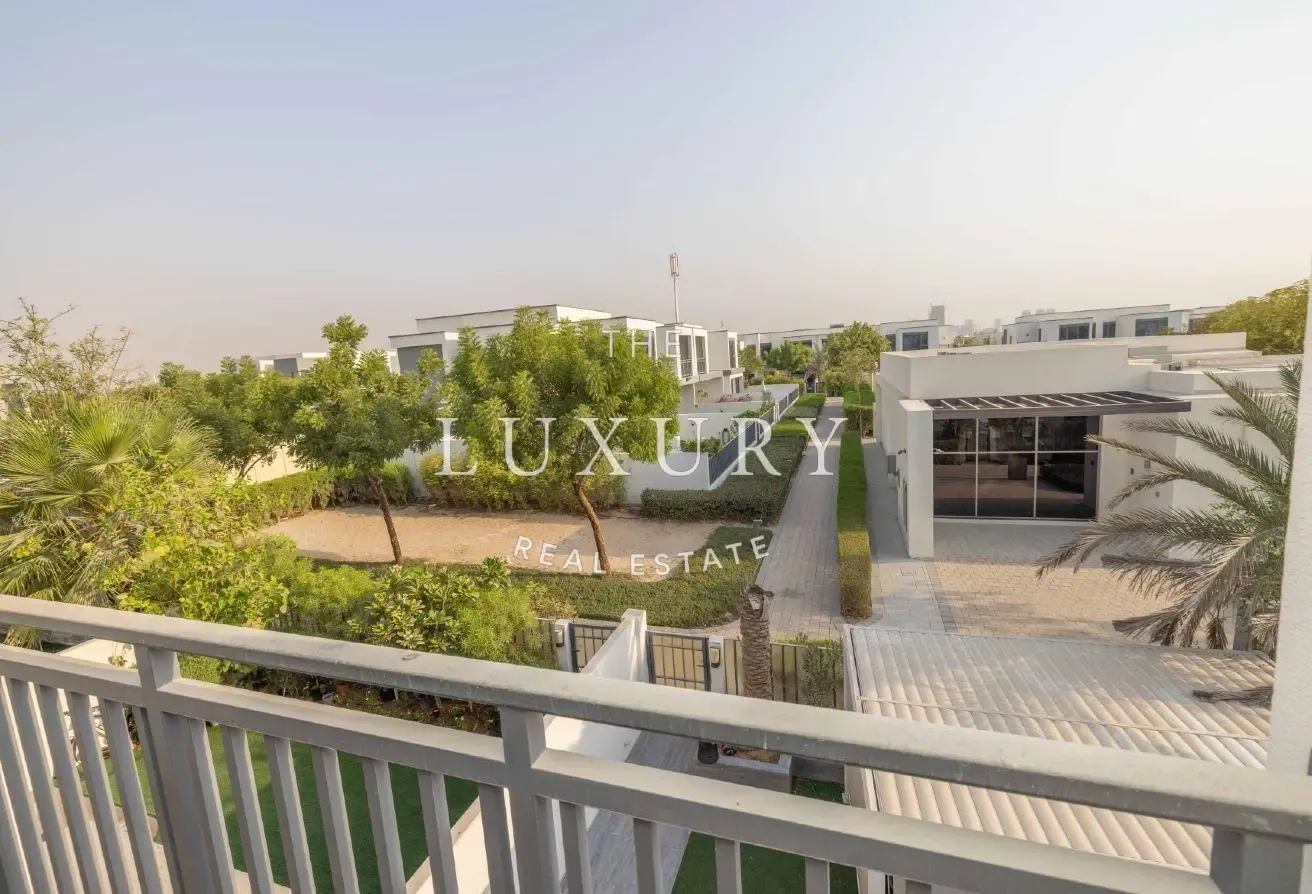 3BR PLUS MAIDS | SINGLE ROW | FULLY FURNISHED