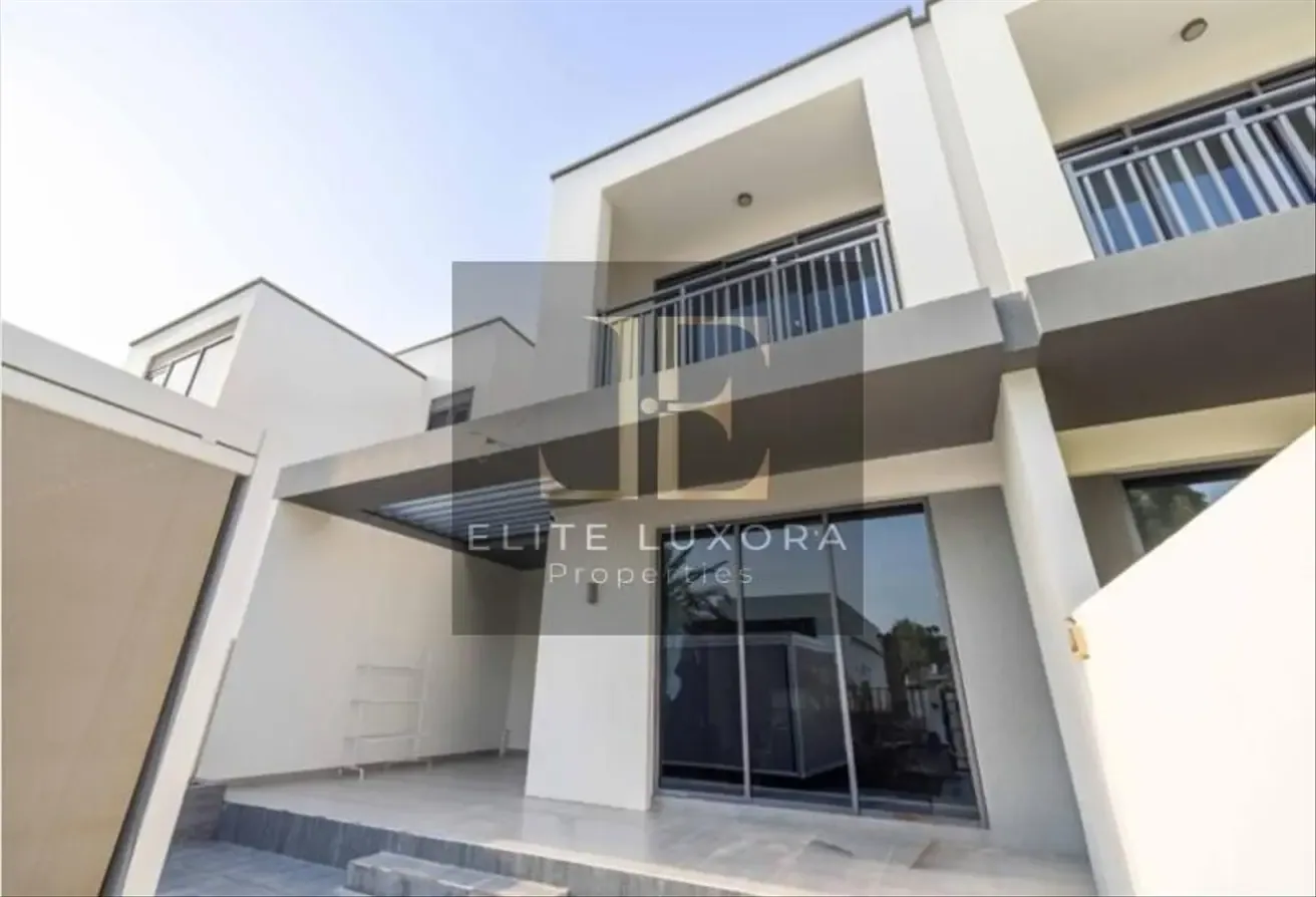 Vacant 3BR + Maid | Large Terrace | Prime Family