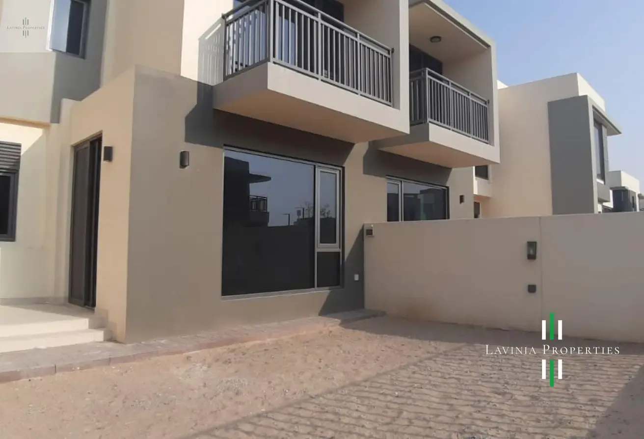 LUXURIOUS 3BR+MAID | PRIME LOCATION | DUBAI HILLS