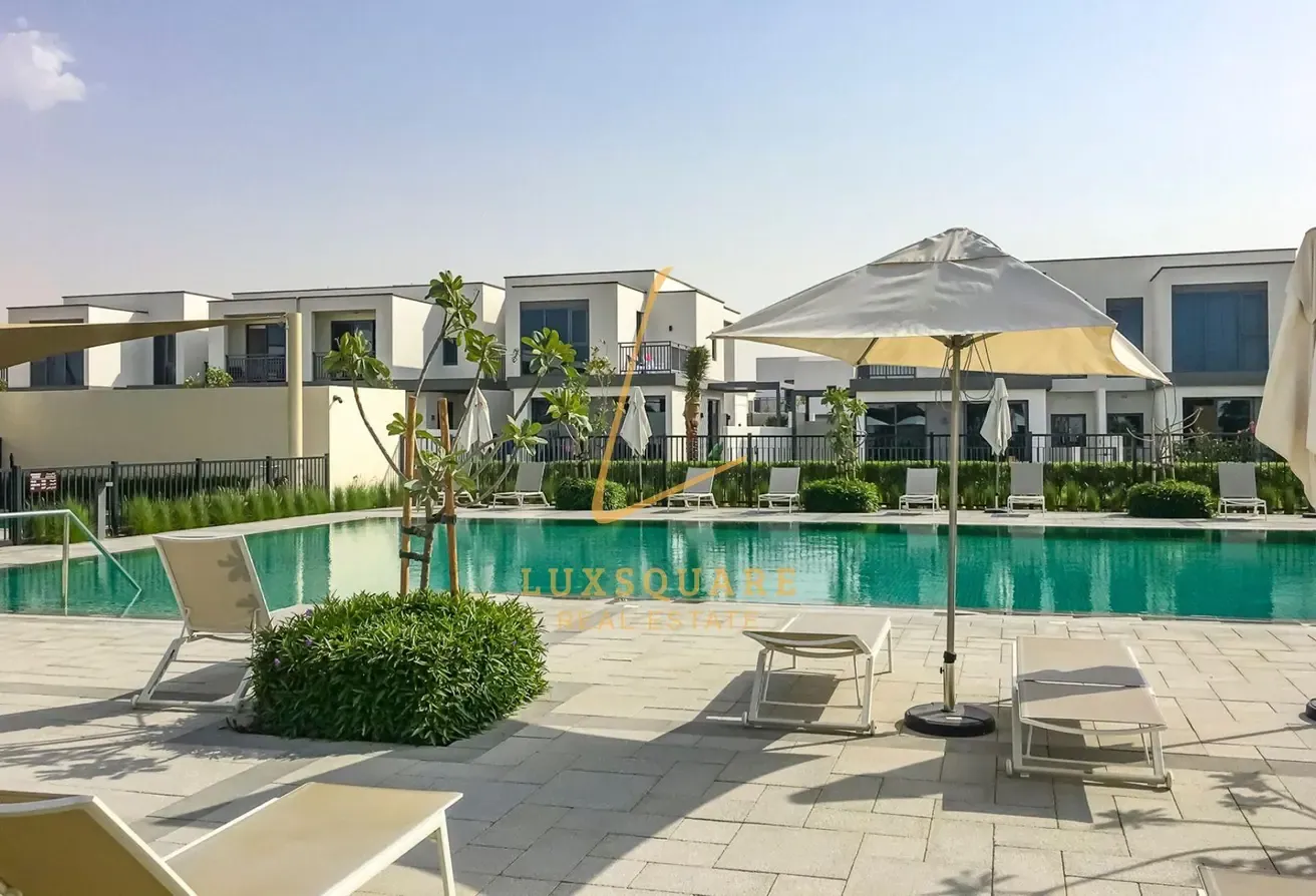 Prime Location | Next to Pool & Park | 3BR Villa