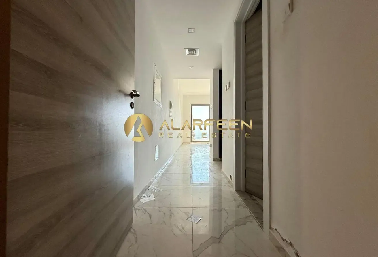 Spacious Studio | best amenities | community view