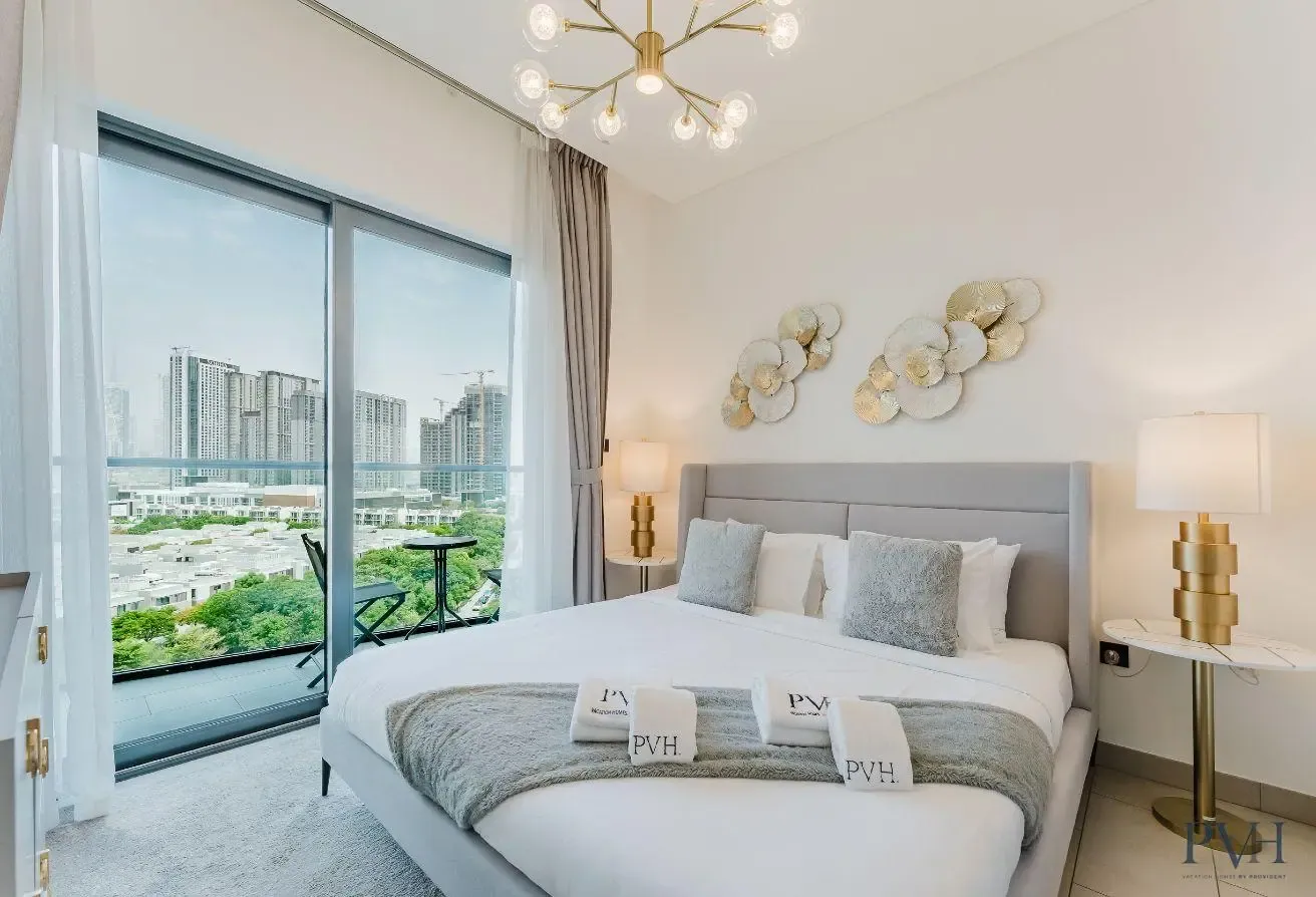 Mins To Downtown | Move in Ready | Bills Included