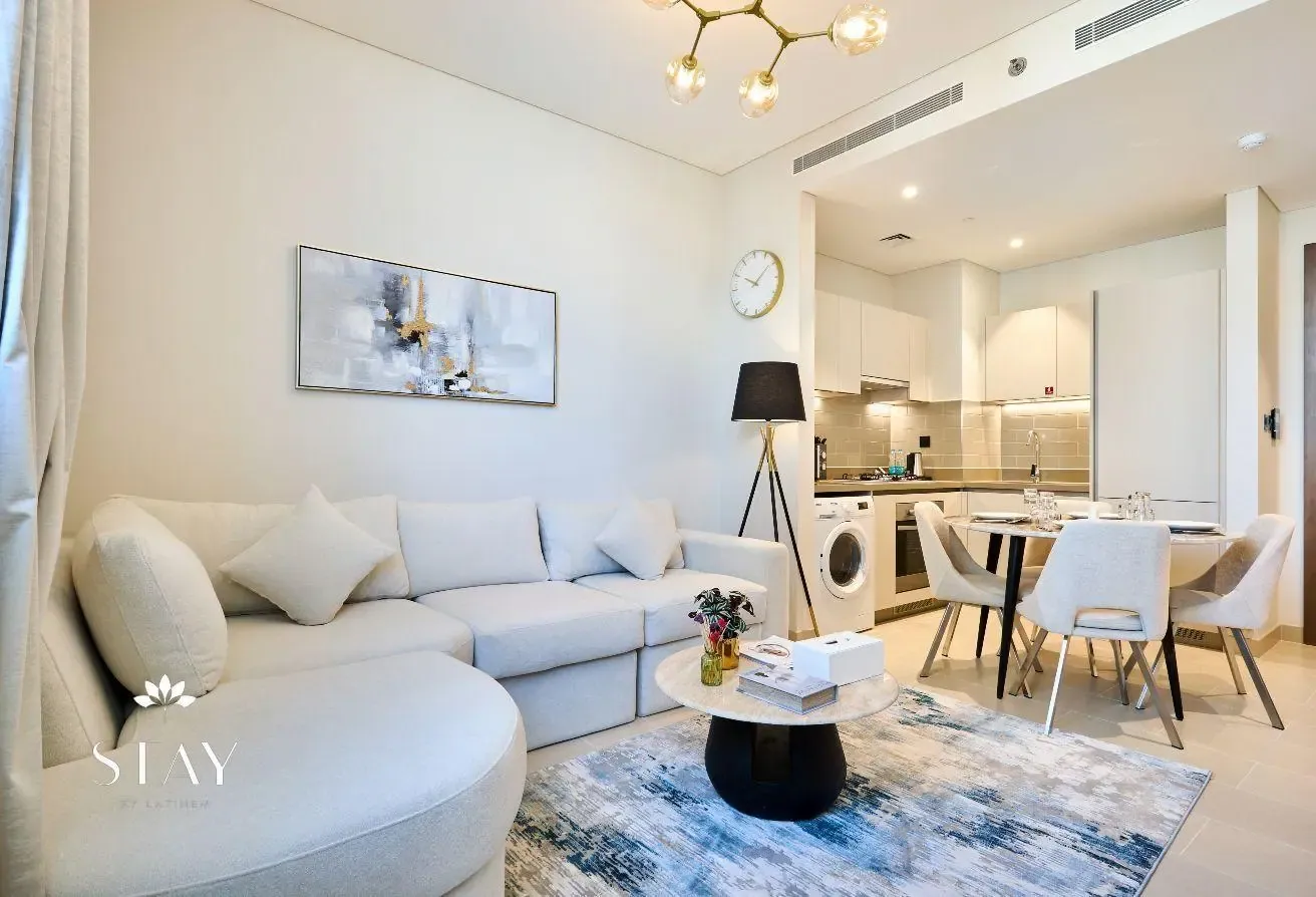 Luxury 1BR I Fully Furnished I Near Burj Khalifa