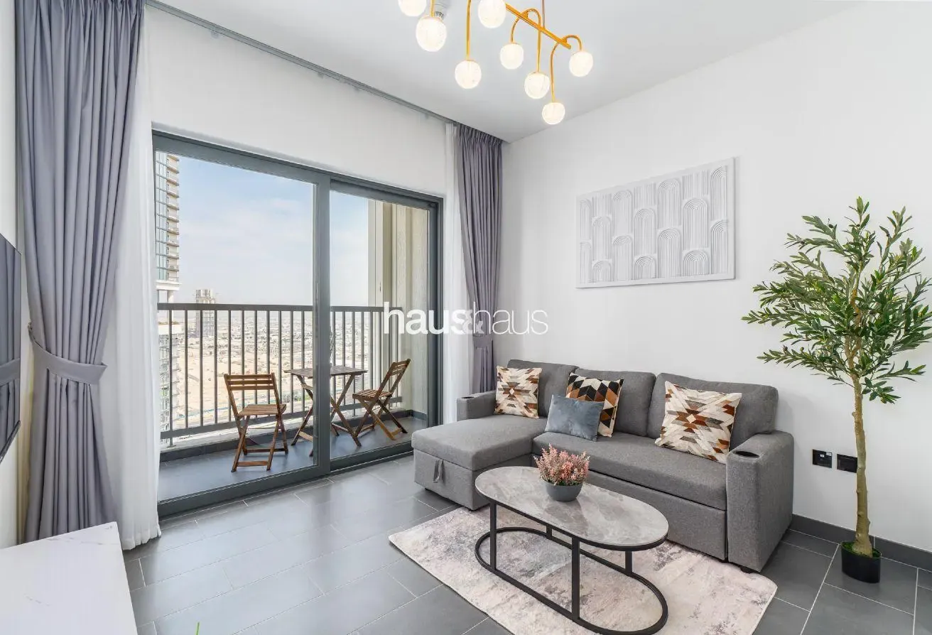 Pool View | Modern Furnishing | Extra Room
