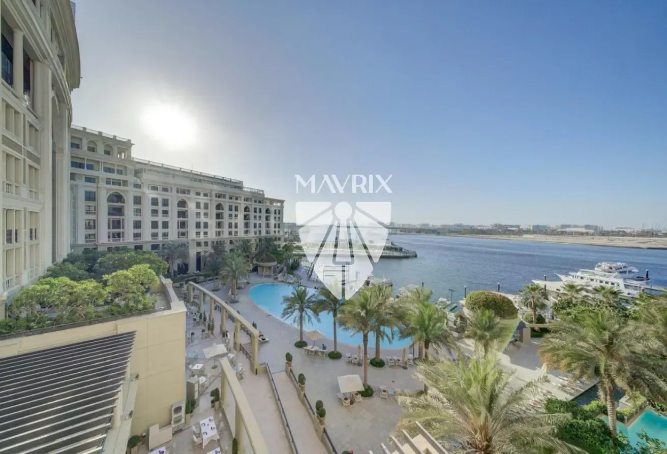 RARE 2BR | Main Pool | Furnished | Vacant soon