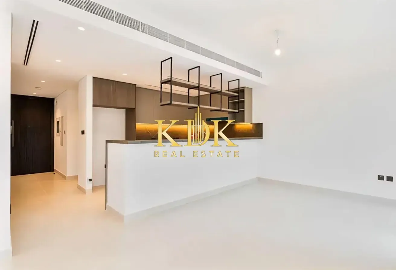 B2B | Landscaped | Vacant