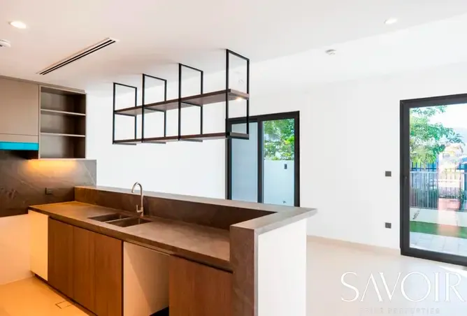Ready to move in | Near Amenities | Single Row