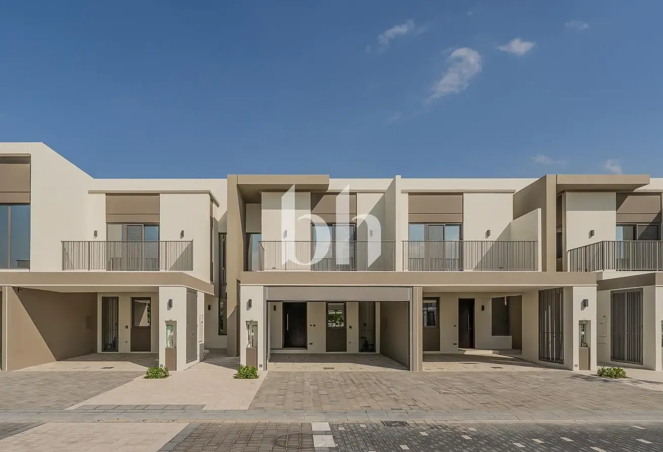 3BR Townhouse | Upgraded | Maids Room