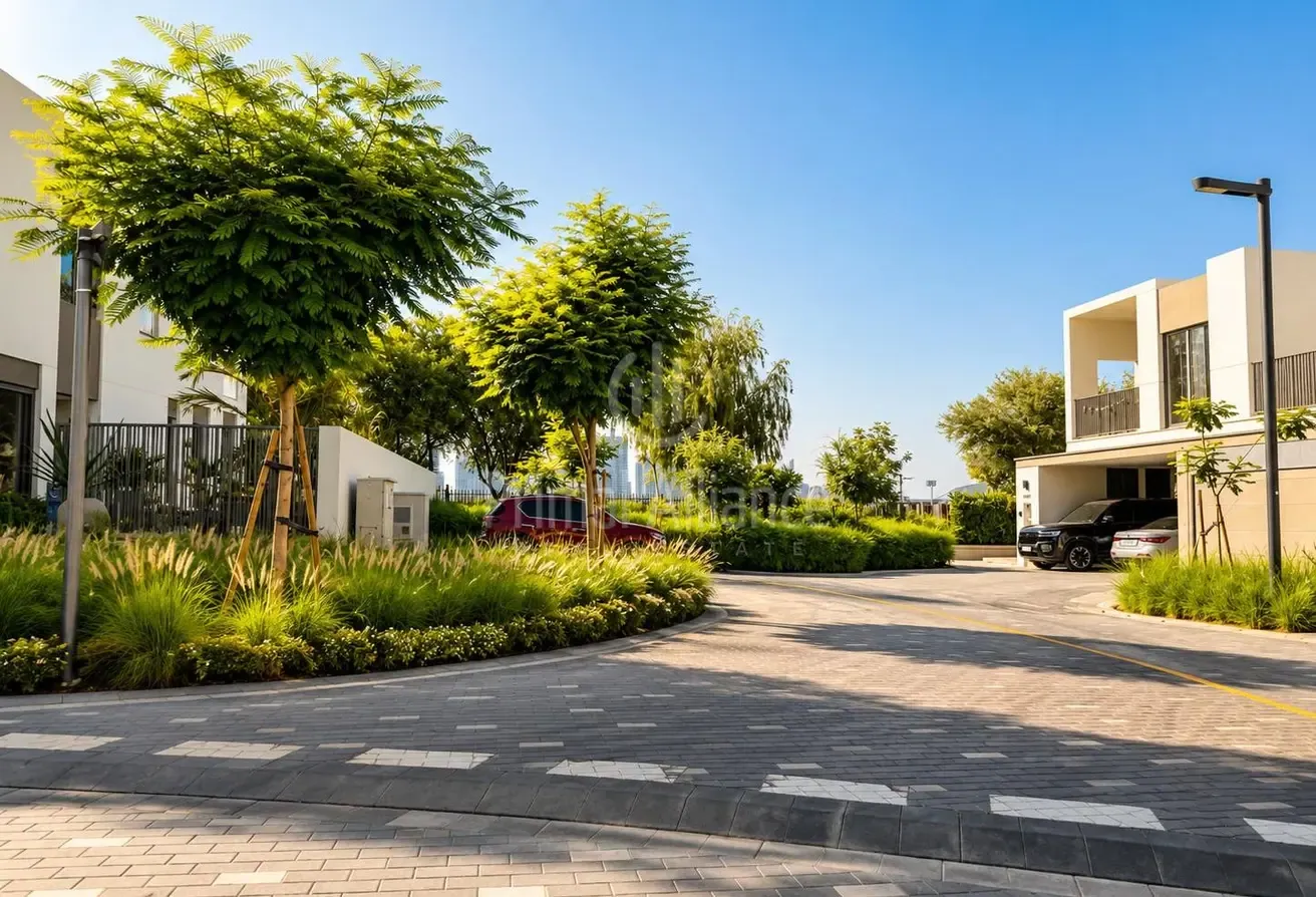 New | Single Row | Landscaped
