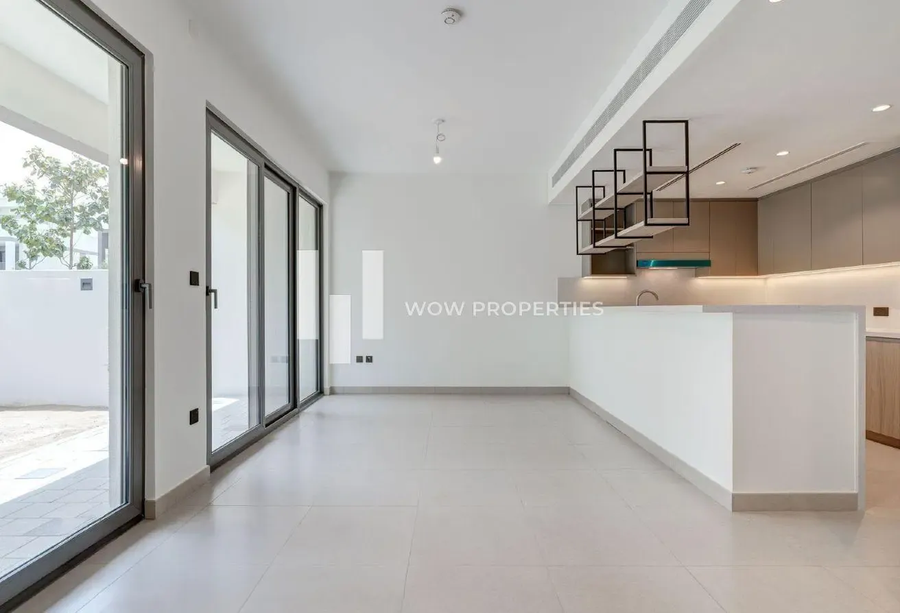 3Beds + Maid | Vacant | Private Gardens