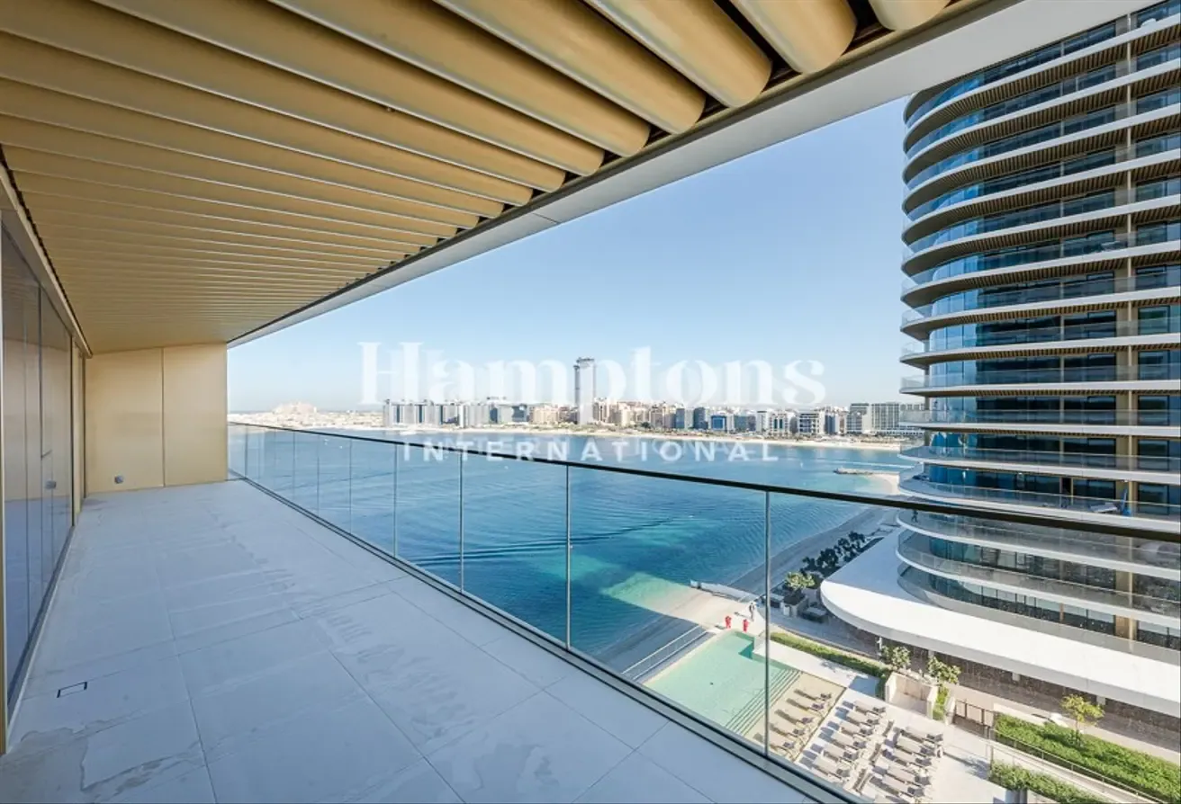 Luxury Living | Sea View | Private Beach