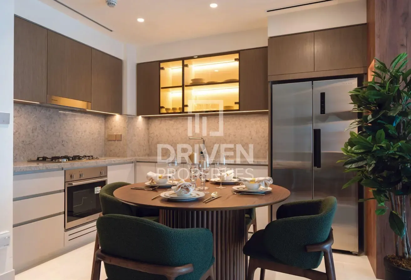 Modern Unit | Partial Sea View | Prime Location