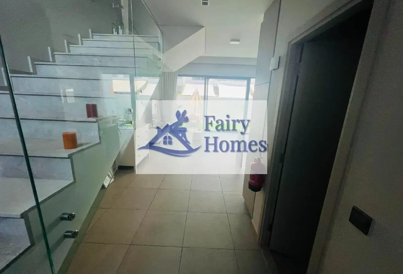 3BHK plus Maid Room Furnished villa for rent