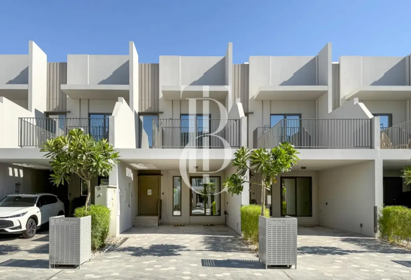 Fully Furnished 2BR | Vacant | Terrace