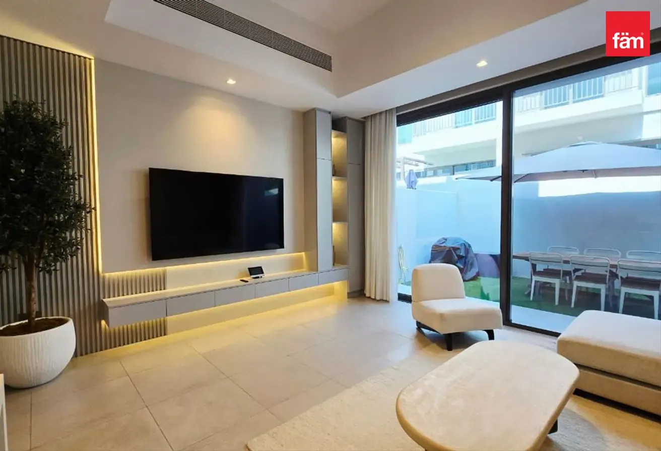 Upgraded | Fully Furnished | Burj Khalifa View