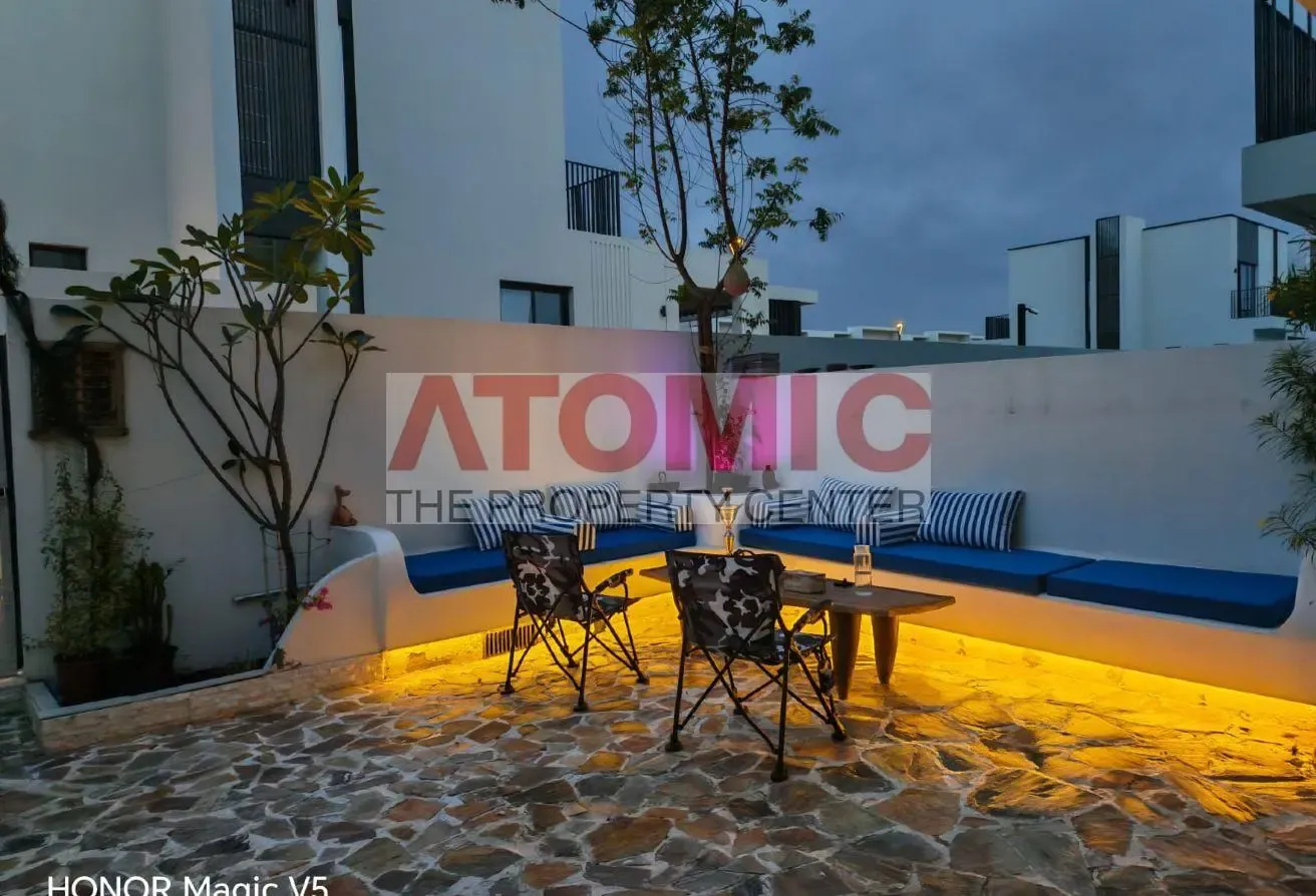 Upgraded Furnished 3bhk+maid in Greenviews 1 6 Chq