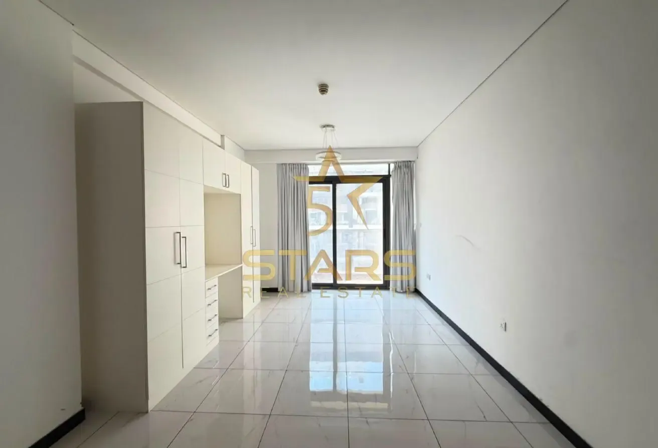 Spacious Studio | Prime Location | Ready to Move