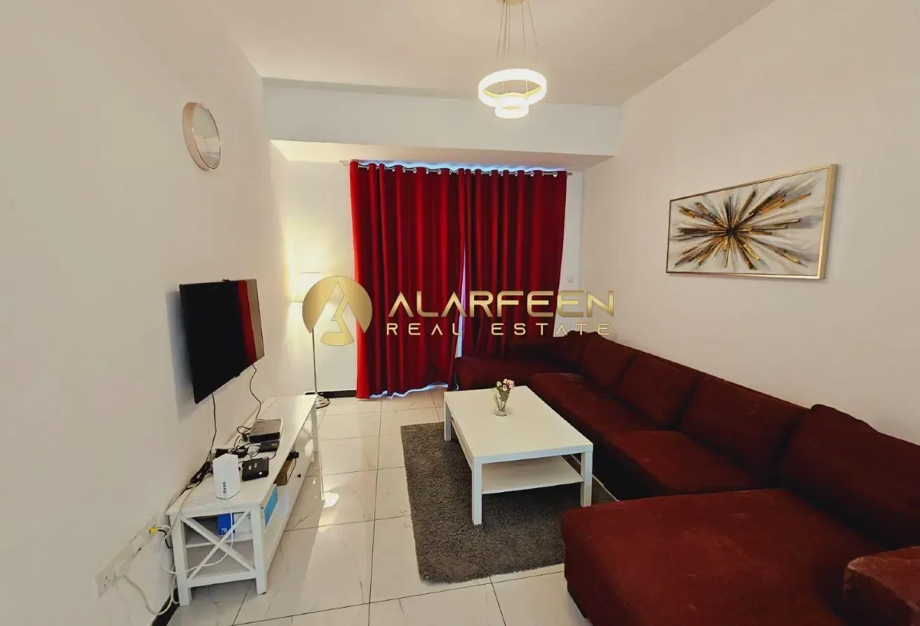Fully Furnished | Prime Location | Near To Mall