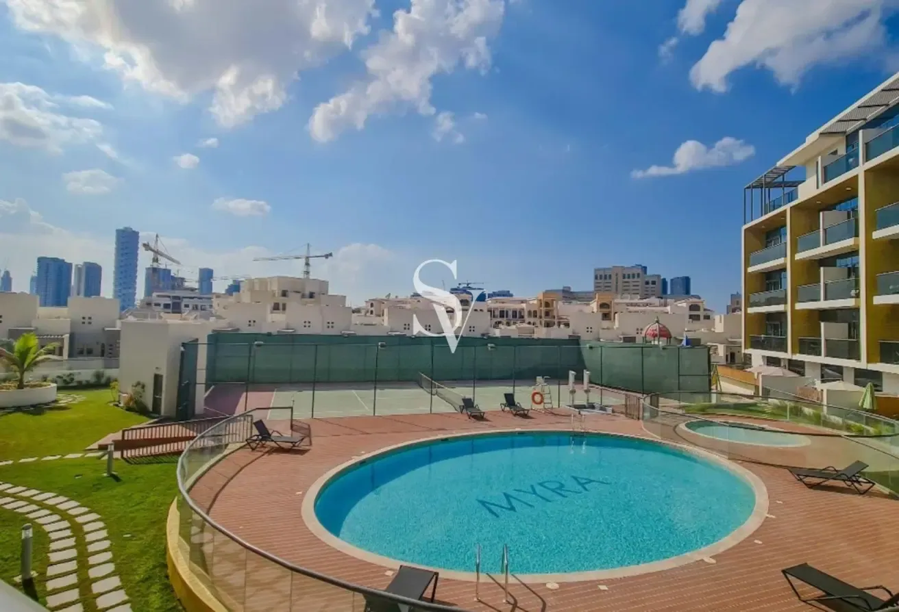 Chiller Free | Near Mall | Spacious | Near Exit