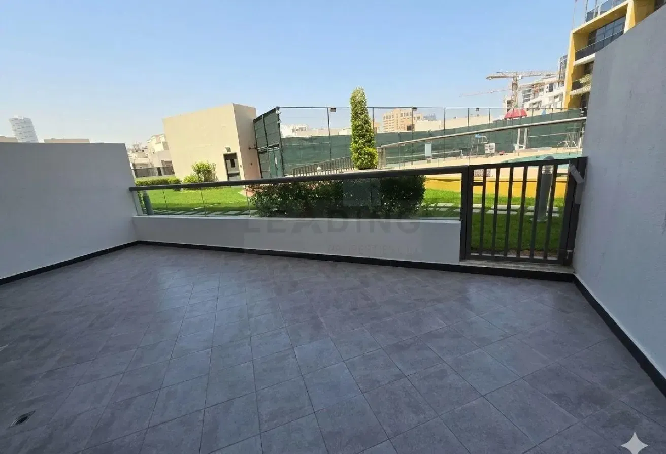 1BHK with Big Terrace I Bright and Spacious I Prim