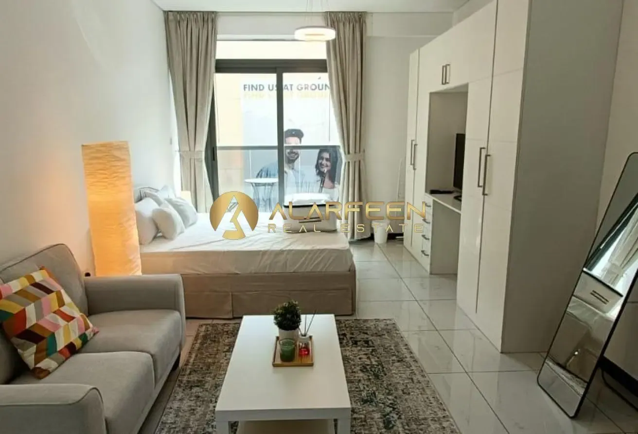 Furnished | Pay In 12 Cheque | Near To Circle Mall